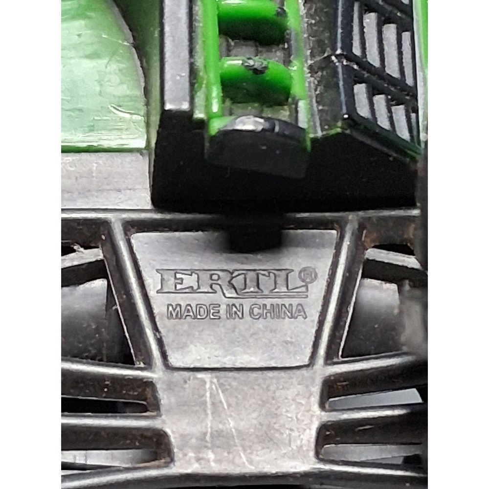 Ertl John Deere Monster Tractor Green Yellow Diecast Toy Oversized Tires - Picture 4 of 9